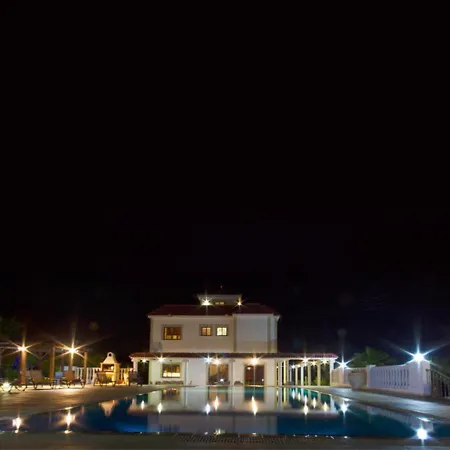 Grand Alexandra * Paralimni